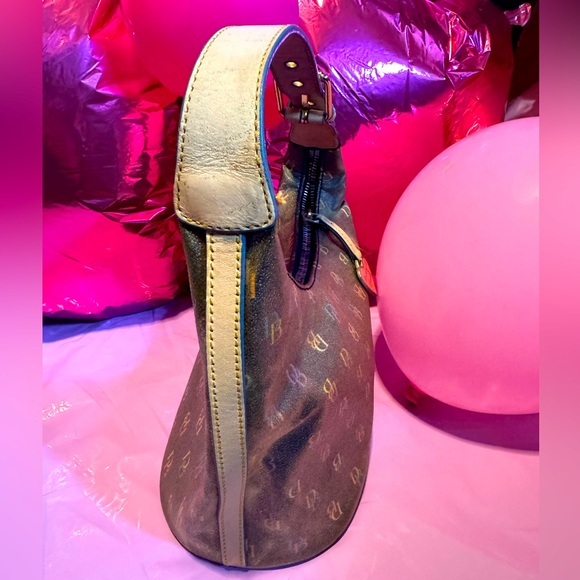 Dooney & Bourke Y2K vintage Monogram Small Hobo charcoal EUC callouts last 2 pic - Picture 3 of 14